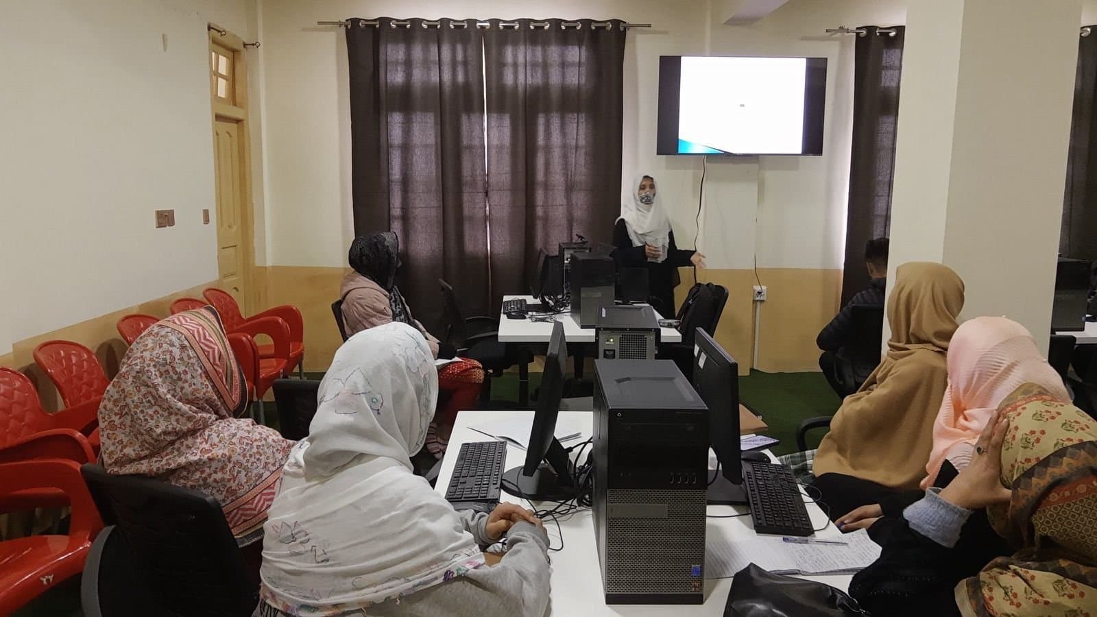 Digital Skills & Employability photo 4